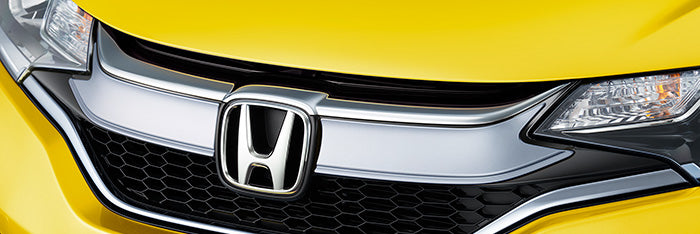 HONDAホンダ純正FITフィットフロントグリルカバールナシルバーメタリック2017.6～仕様変更08F21-T5A-020F