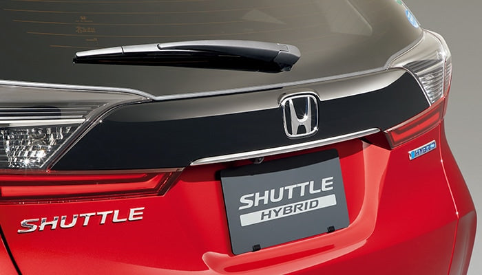 HONDA ホンダ 純正 リアライセンスガーニッシュ リアワイドカメラシステム装備車用 08F52-TD4-000A | honda純正 ホンダ純正 SHUTTLE シャトル GK8 GK9 HYBRID シャトルハイブリッド GP7 GP8 リア ライセンス ガーニッシュ 取り付け 外装 車用品 カー用品 車 部品 パーツ