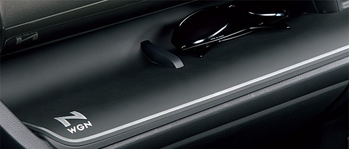 HONDA ホンダ 純正 インパネトレイマット ブラック 08P10-TKR-020 | honda純正 ホンダ純正 JH3 JH4 NWGN N-WGN NWGNカスタム N-WGNカスタム インパネ トレイ マット キズ 保護 車用品 カー用品 車 部品 アクセサリー パーツ ポイント消化
