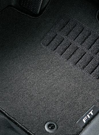 HONDAホンダFITフィットホンダ純正フロアカーペットマット(ブラック)スタンダードタイプ5MT/6MT車用[対応年式2016.1～次モデル]